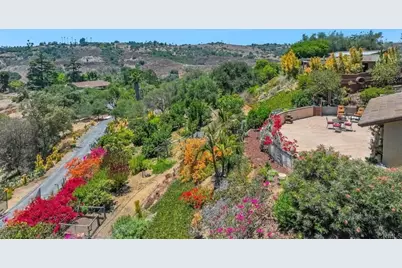 2668 Sugarpine Ln, Fallbrook, CA 92028 - Photo 32