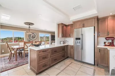 2668 Sugarpine Ln, Fallbrook, CA 92028 - Photo 2