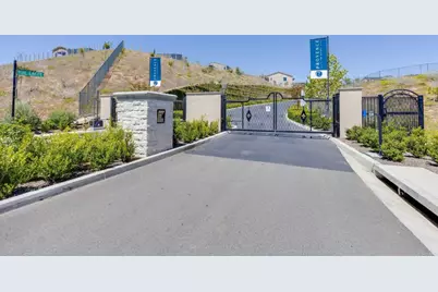 2918 Place De Mouton, Bonsall, CA 92003 - Photo 40