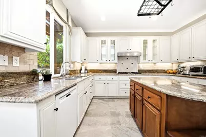 1089 Via Vera Cruz, San Marcos, CA 92078 - Photo 14
