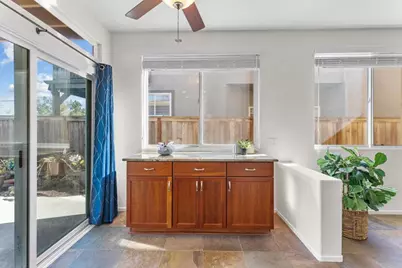 2462 Bear Rock Gln, Escondido, CA 92026 - Photo 2