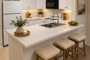 8889 Caminito Plaza Centro, San Diego, CA 92122 - Photo 1