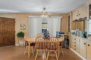 8901 Eton Ave, Canoga Park, CA 91304 - Photo 10