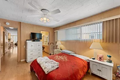 8901 Eton Avenue #87, Canoga Park, CA 91304 - Photo 12