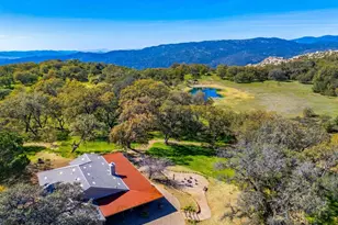 25258 Black Canyon Rd, Santa Ysabel, CA 92070 - Photo 2