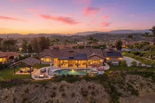 31463 Lake Vista Cir, Bonsall, CA 92003 - Photo 2