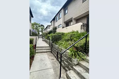 955 Postal Way #27, Vista, CA 92083 - Photo 1