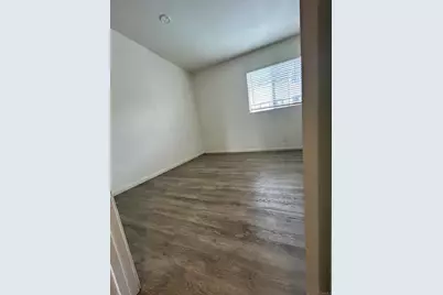 955 Postal Way #27, Vista, CA 92083 - Photo 14