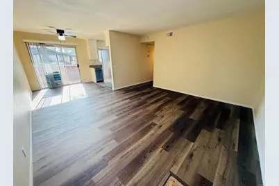  502 Calle Montecito #18, Oceanside, CA 92057 - Photo 2