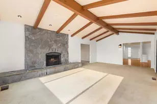 337 Skyline Dr, Vista, CA 92084 - Photo 14