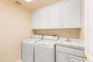 337 Skyline Dr, Vista, CA 92084 - Photo 34