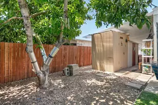 1010 E Bobier, Vista, CA 92084 - Photo 40
