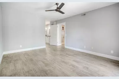 4210 Dawn Ln, Oceanside, CA 92056 - Photo 18