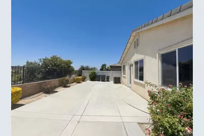 367 Shining Rock, Beaumont, CA 92223 - Photo 14