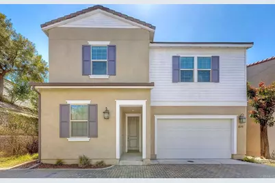 678 Gemstone Dr, San Marcos, CA 92078 - Photo 2