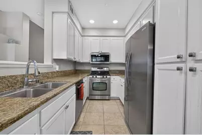 41524 Blue Canyon Avenue #3, Murrieta, CA 92562 - Photo 2