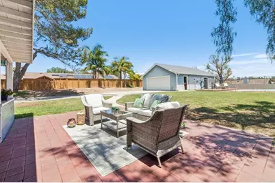 916 Sunset Dr, Vista, CA 92081 - Photo 34