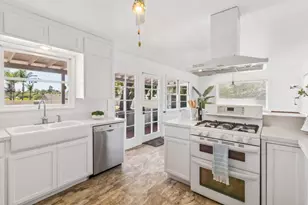 916 Sunset Dr, Vista, CA 92081 - Photo 10