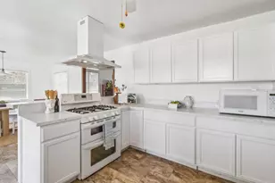 916 Sunset Dr, Vista, CA 92081 - Photo 12