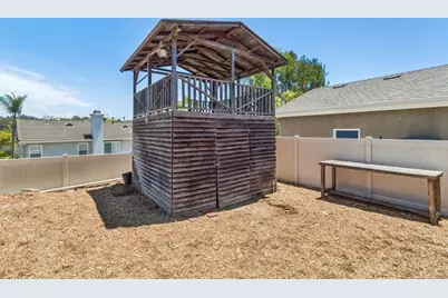 916 Sunset Dr, Vista, CA 92081 - Photo 44