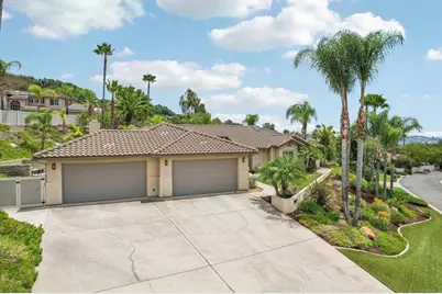 1542 Glasgow Ln, Escondido, CA 92027 - Photo 4