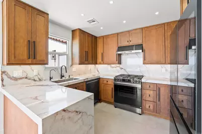 3080 Lloyd Street, San Diego, CA 92117 - Photo 6