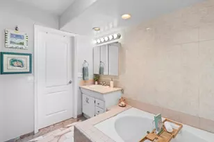 1230 Seacoast Dr, Imperial Beach, CA 91932 - Photo 20