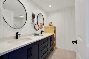 640 W Solana Cir, Solana Beach, CA 92075 - Photo 10