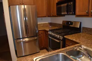 366 Forward St, San Diego, CA 92037 - Photo 2