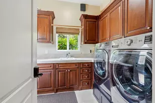 2484 Dos Lomas, Fallbrook, CA 92028 - Photo 46