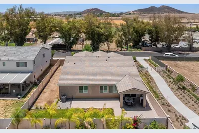 34092 Coventry Lane, Winchester, CA 92596 - Photo 40