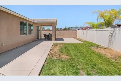 34092 Coventry Lane, Winchester, CA 92596 - Photo 38