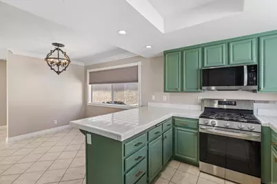 2332 Briarwood Place, Escondido, CA 92026 - Photo 6