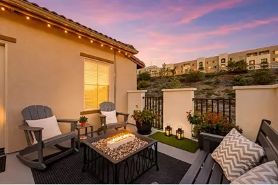 1811 Red Willow Way, Oceanside, CA 92056 - Photo 2