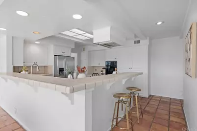 5942 Sagebrush Road, La Jolla, CA 92037 - Photo 10