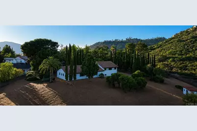 1650 Silver Tree Lane, Escondido, CA 92026 - Photo 2