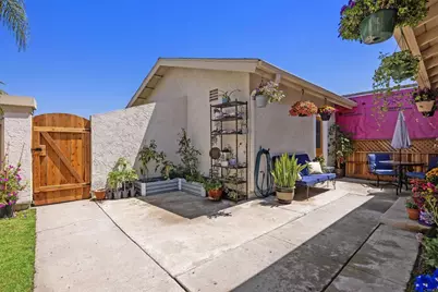 809 Caminito Del Reposo, Carlsbad, CA 92011 - Photo 8