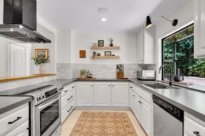 705 Valley Drive, Vista, CA 92084 - Photo 4