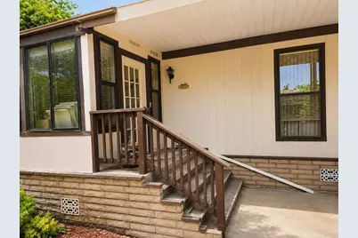 8975 Lawrence Welk Drive #438, Escondido, CA 92026 - Photo 6