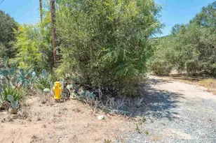 11248 Oshia Ln, Valley Center, CA 92082 - Photo 2