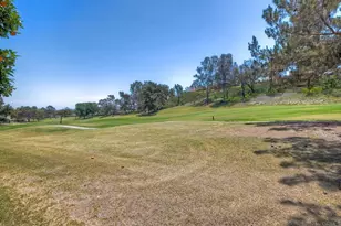 1826 Spyglass Cir, Vista, CA 92081 - Photo 46