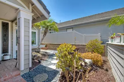 1826 Spyglass Cir, Vista, CA 92081 - Photo 6