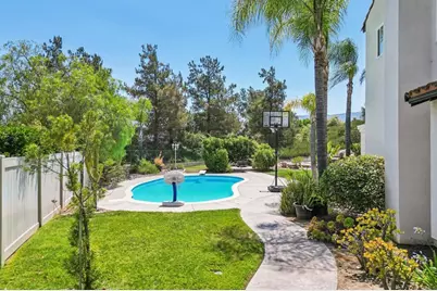 45608 Corte Royal, Temecula, CA 92592 - Photo 8