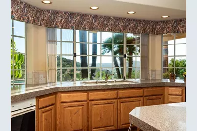 31481 Lake Vista Circle, Bonsall, CA 92003 - Photo 18