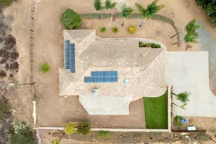 29979 Robbie Ln, Vista, CA 92084 - Photo 14