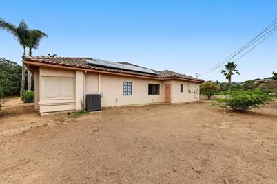 29979 Robbie Lane, Vista, CA 92084 - Photo 36