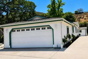 8975 Lawrence Welk Dr, Escondido, CA 92026 - Photo 1