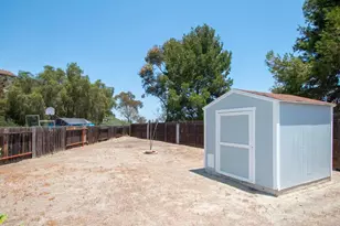 1417 Grey Oaks Ct, Oceanside, CA 92056 - Photo 30
