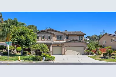 28292 Meadow Glen Way, Escondido, CA 92026 - Photo 2