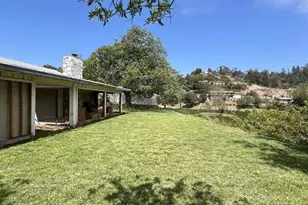 2829 Golfview Dr, Fallbrook, CA 92028 - Photo 2